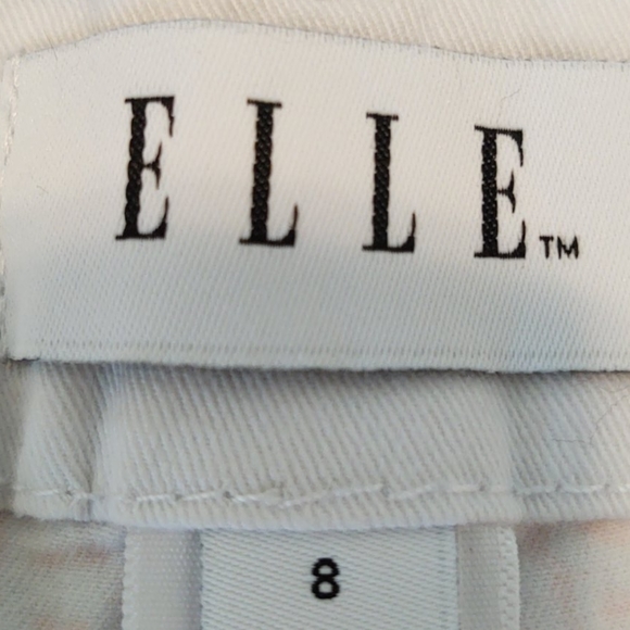 Shorts - Picture 3 of 3